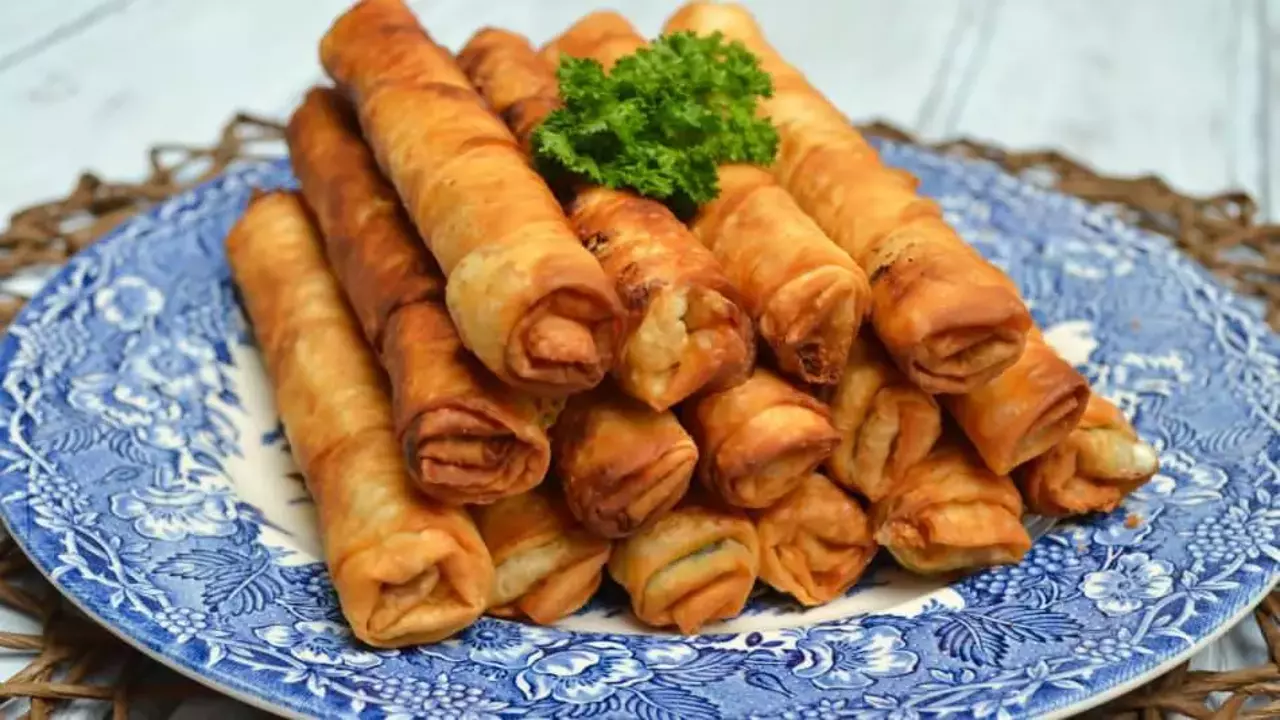 Peynirli sigara böreği